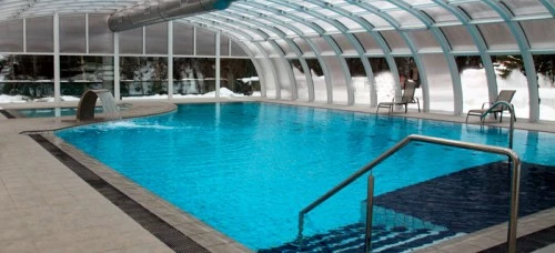 Pass piscine et Mini golf Offert en été à 200m du chalet à XIXERELLA
