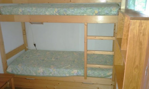 cabine lits superposes et lit tiroir.